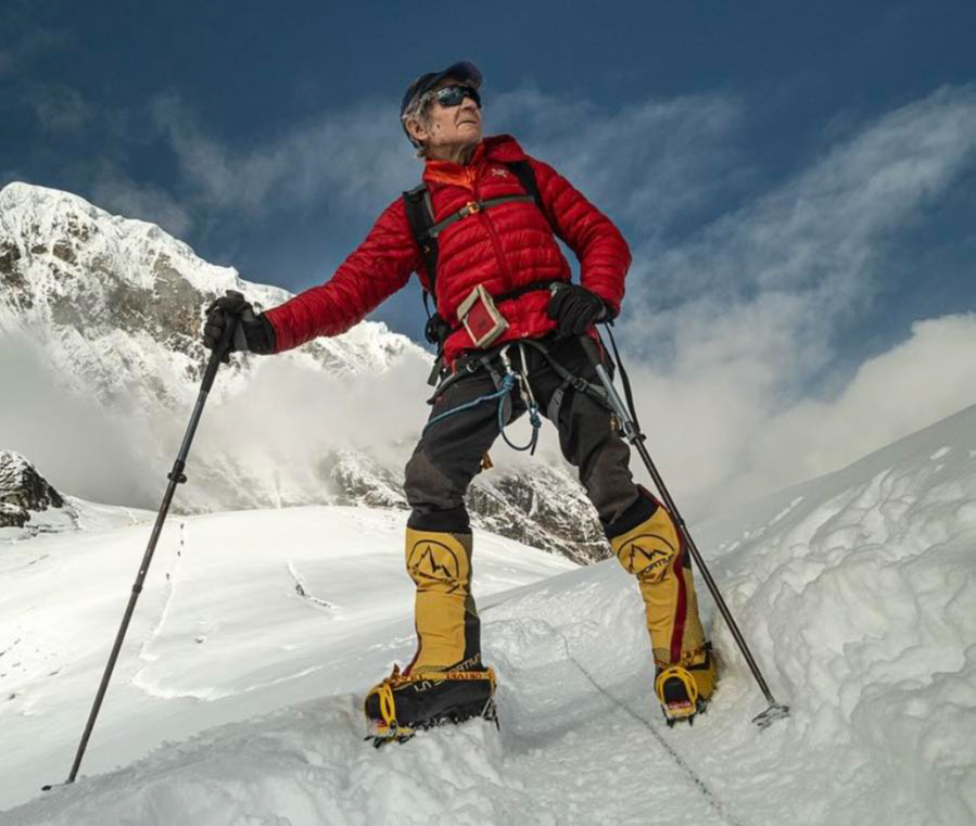 Алдарт уулчин Карлос Сориа 86-тайдаа 8000 метрээс дээш өндөртэй оргилд гарчээ